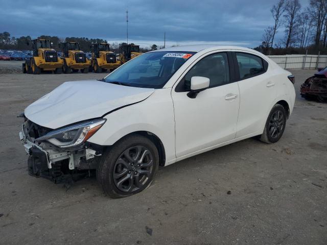  Salvage Toyota Yaris