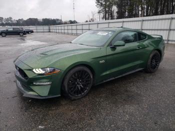  Salvage Ford Mustang