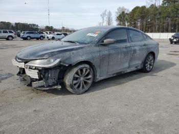  Salvage Chrysler 200