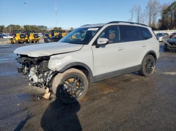  Salvage Kia Telluride