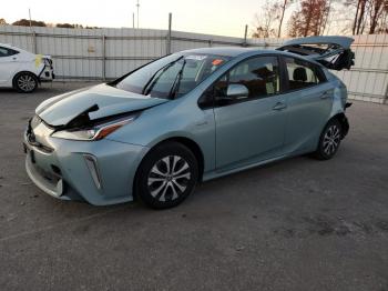  Salvage Toyota Prius