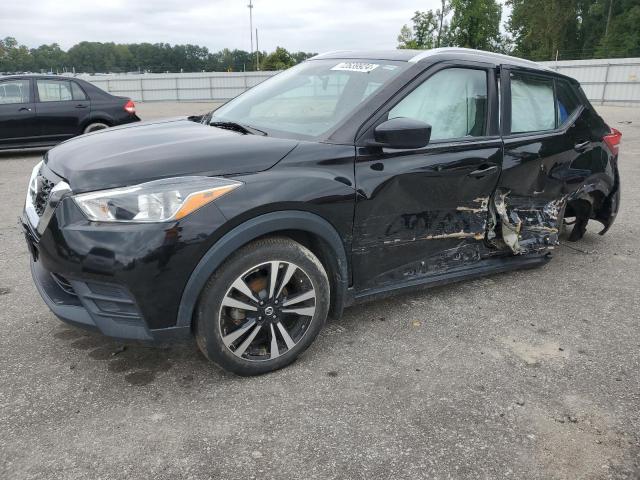  Salvage Nissan Kicks