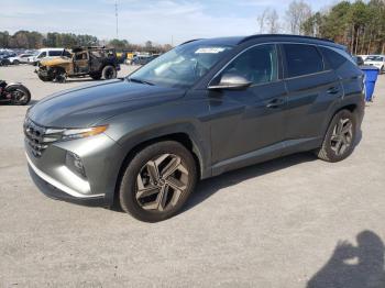  Salvage Hyundai TUCSON