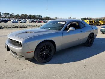  Salvage Dodge Challenger