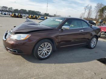  Salvage Chrysler 200