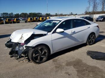  Salvage Hyundai ELANTRA