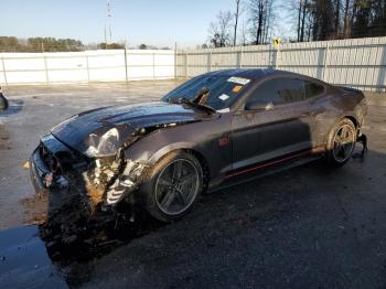  Salvage Ford Mustang