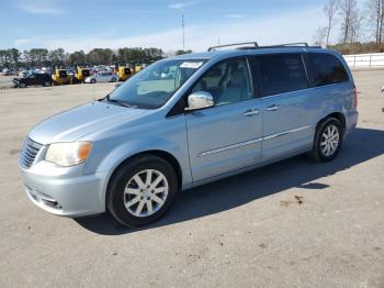  Salvage Chrysler Minivan