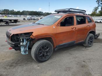  Salvage Jeep Cherokee