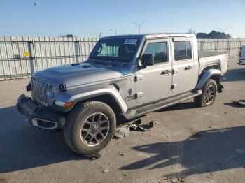  Salvage Jeep Gladiator