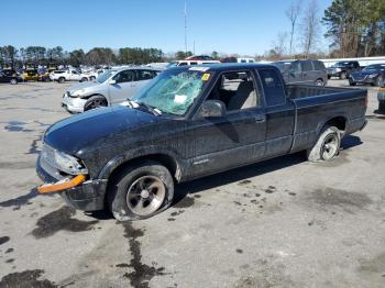  Salvage Chevrolet S-10