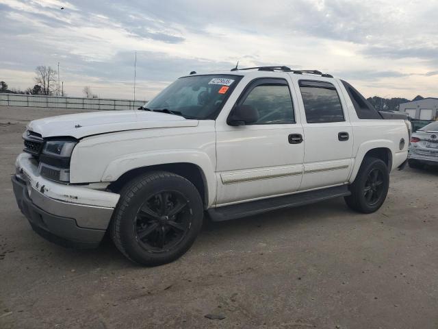  Salvage Chevrolet Avalanche