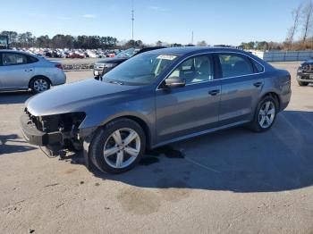  Salvage Volkswagen Passat