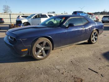  Salvage Dodge Challenger