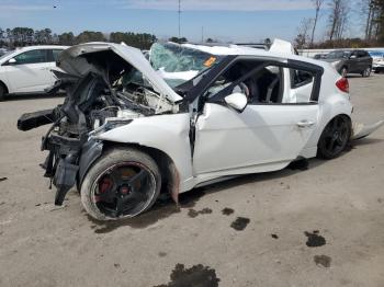  Salvage Hyundai VELOSTER