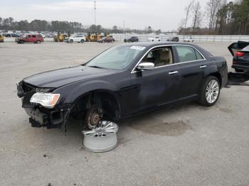  Salvage Chrysler 300