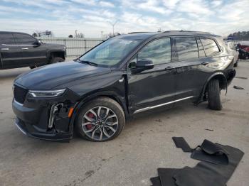  Salvage Cadillac XT6