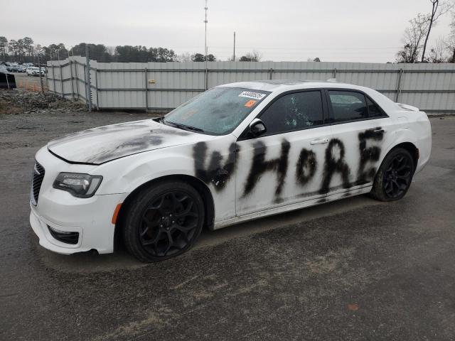  Salvage Chrysler 300