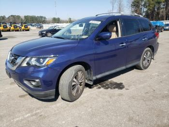  Salvage Nissan Pathfinder