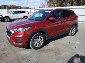  Salvage Hyundai TUCSON