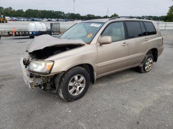  Salvage Toyota Highlander