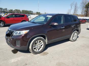  Salvage Kia Sorento