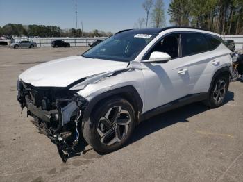  Salvage Hyundai TUCSON