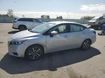  Salvage Nissan Versa