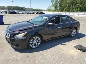  Salvage Nissan Maxima