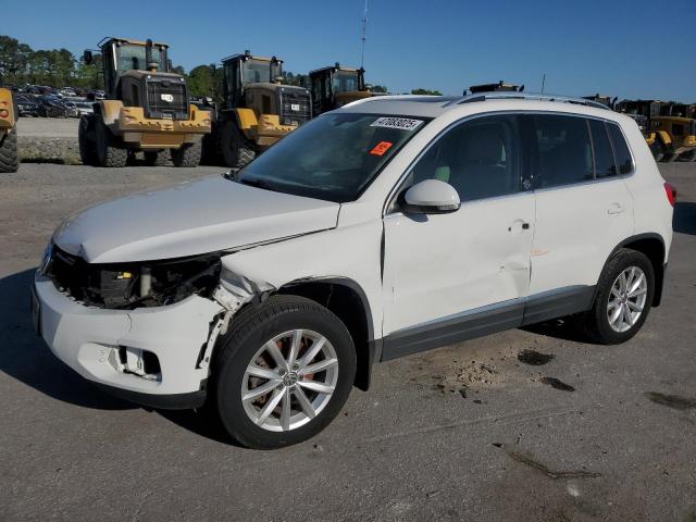  Salvage Volkswagen Tiguan