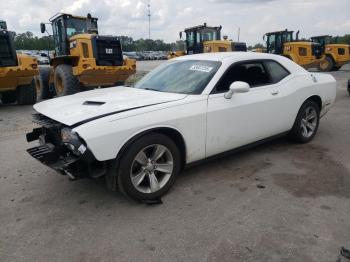  Salvage Dodge Challenger
