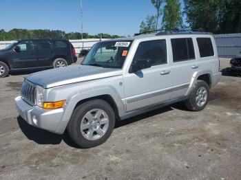  Salvage Jeep Commander
