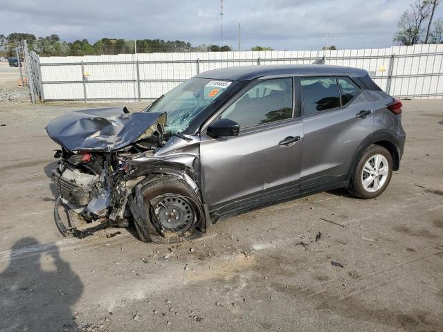  Salvage Nissan Kicks