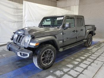  Salvage Jeep Gladiator