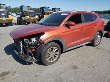  Salvage Hyundai TUCSON
