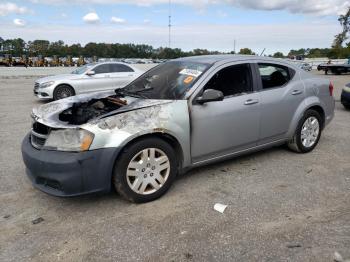  Salvage Dodge Avenger