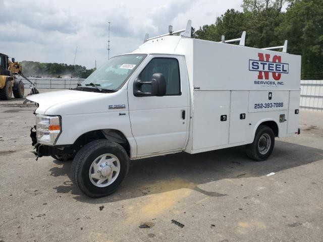  Salvage Ford Econoline