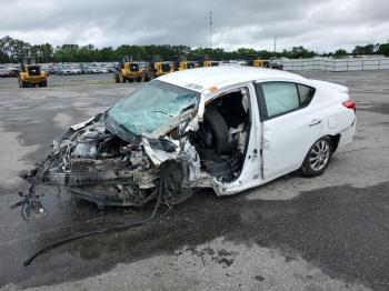  Salvage Nissan Versa