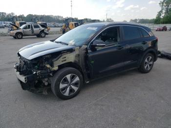  Salvage Kia Niro