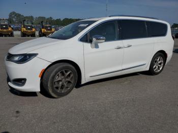  Salvage Chrysler Pacifica