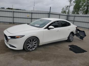  Salvage Mazda 3