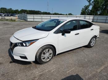  Salvage Nissan Versa