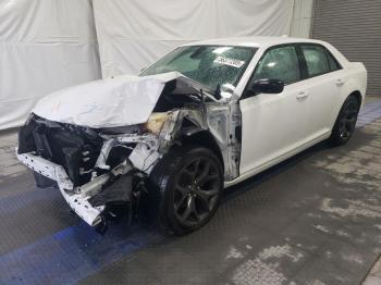  Salvage Chrysler 300