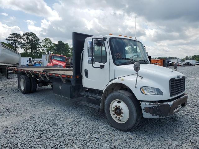  Salvage Freightliner M2 106 Med
