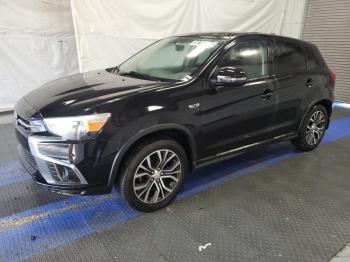  Salvage Mitsubishi Outlander
