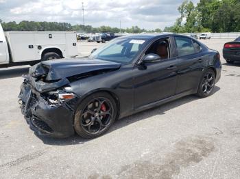  Salvage Alfa Romeo Giulia