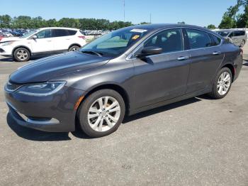  Salvage Chrysler 200