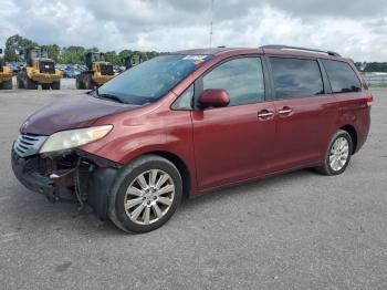  Salvage Toyota Sienna