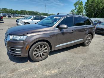 Salvage Audi Q7