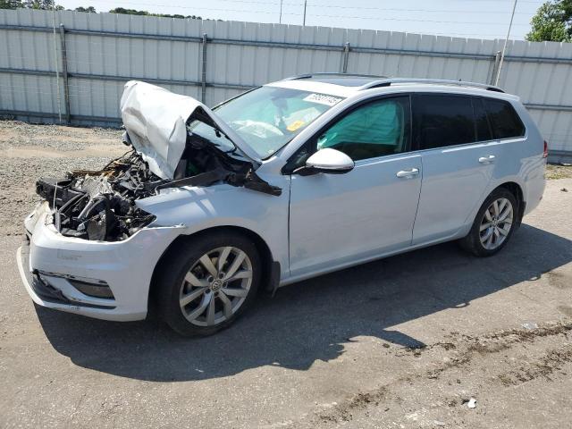  Salvage Volkswagen Golf